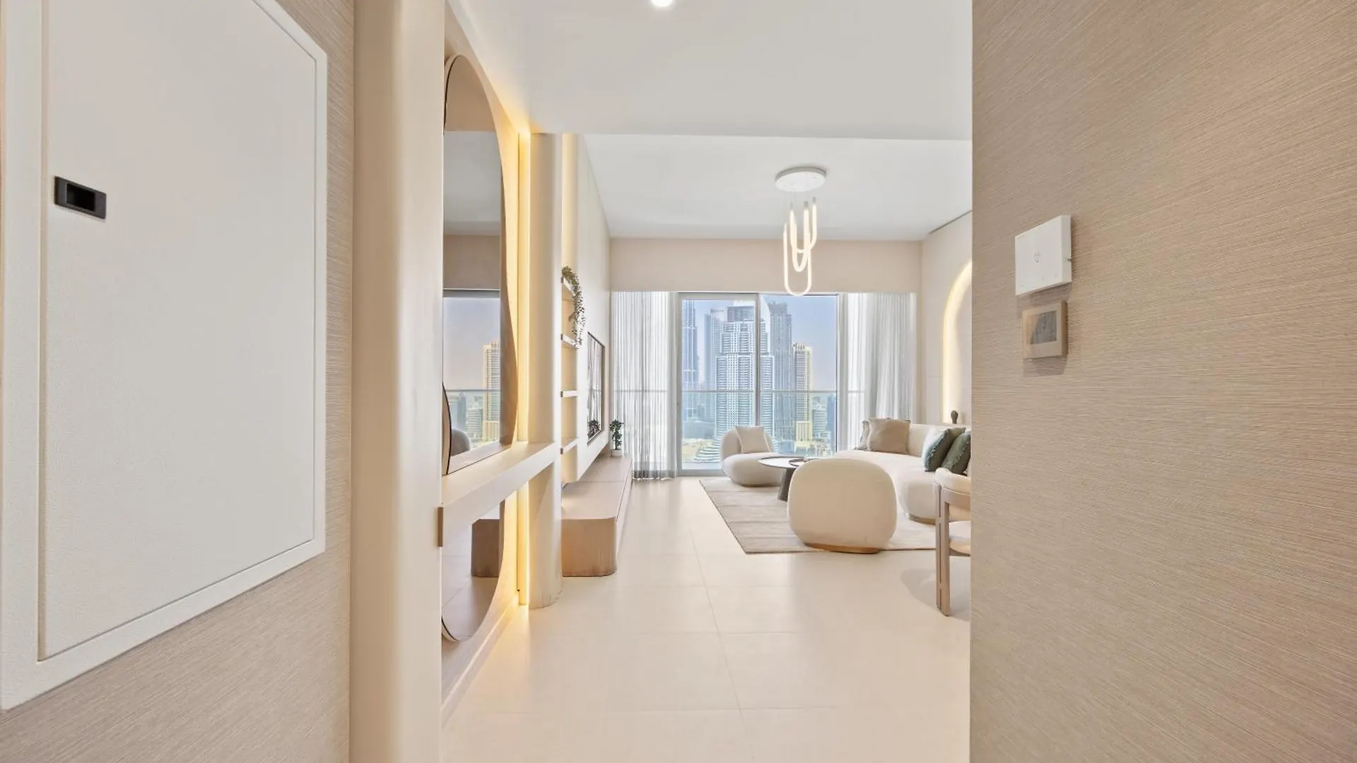 Elite Escapes - 2 Bhk Luxurious - Grande Signature Dubai 0*,  United Arab Emirates