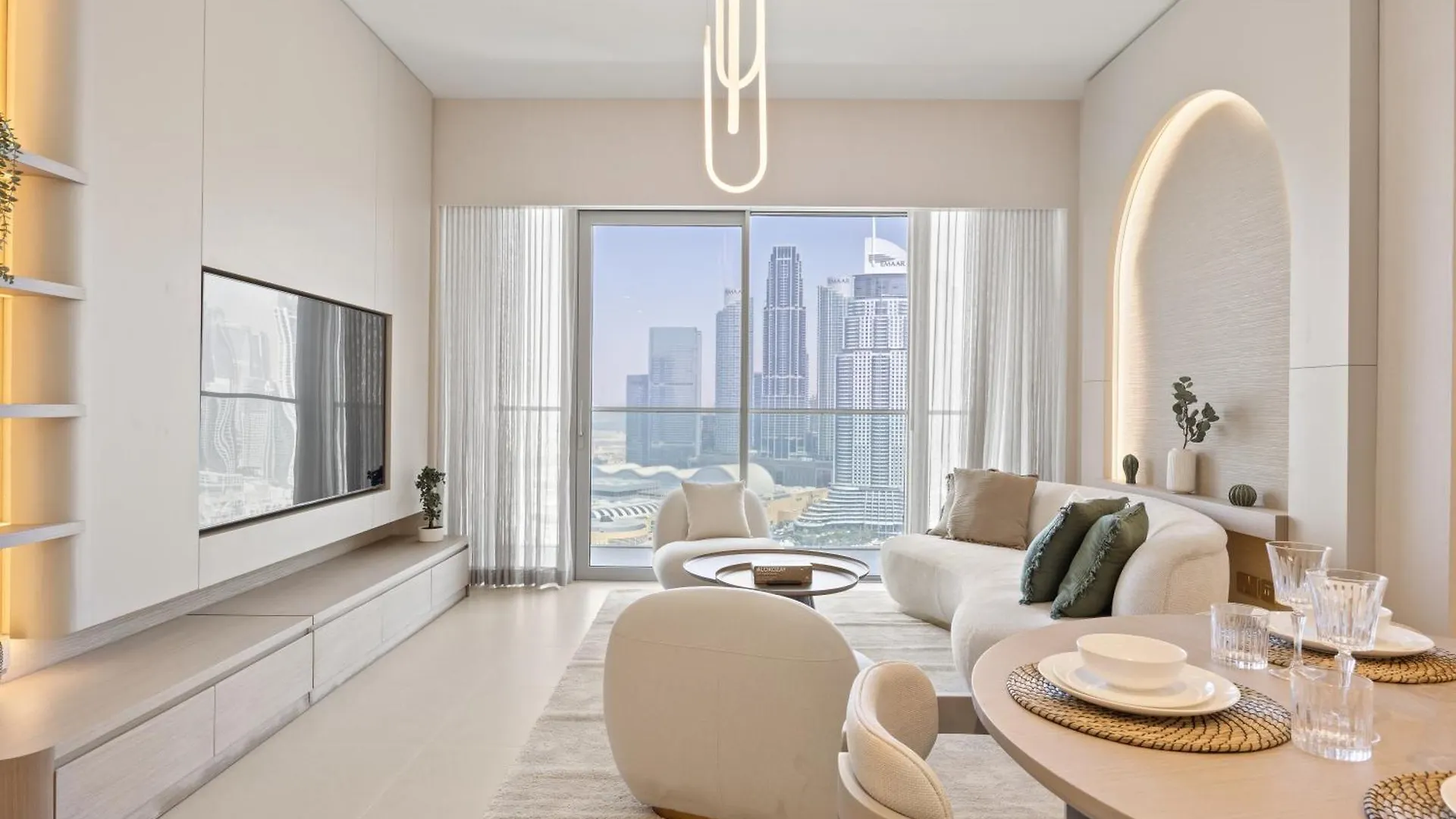 Elite Escapes - 2 Bhk Luxurious - Grande Signature Dubai 0*,